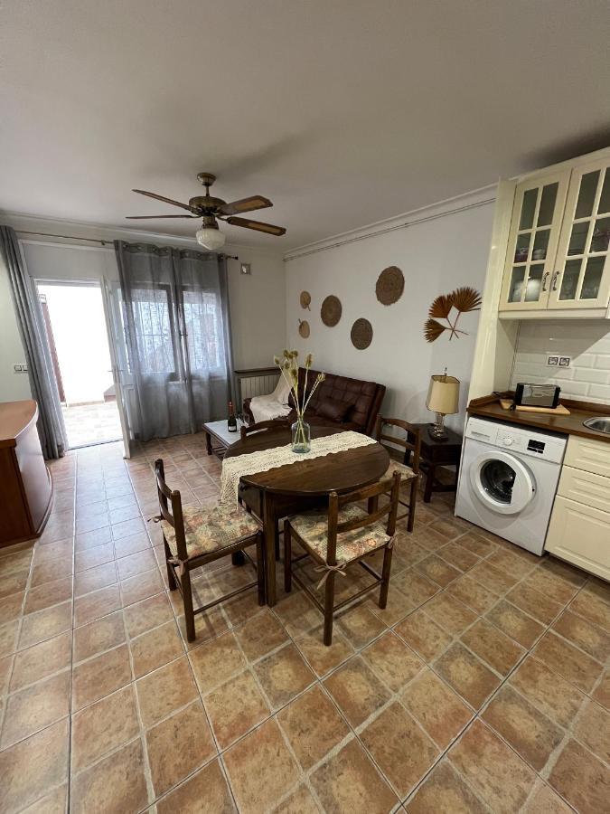 شقة Apartamento Masferrer L' Escala المظهر الخارجي الصورة